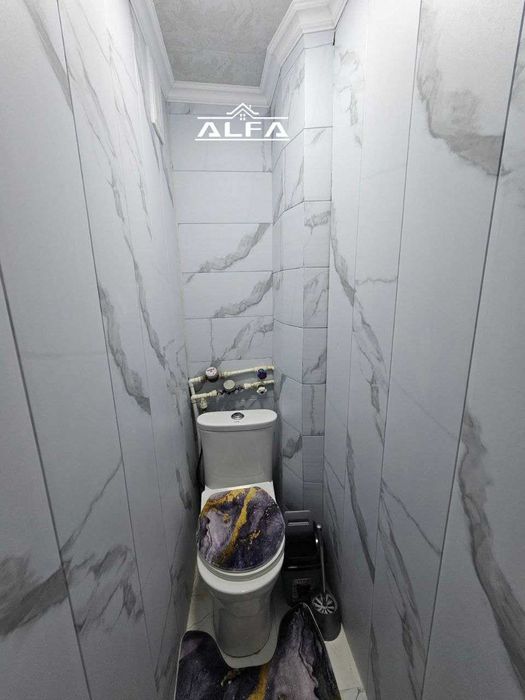 Buxoroda kvartira sotiladi 3 xonali 72m² 4-qavat.