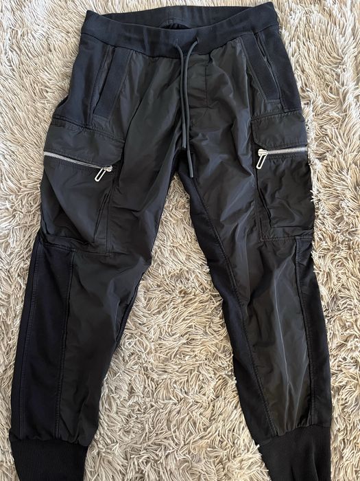 Pantaloni vagabond
