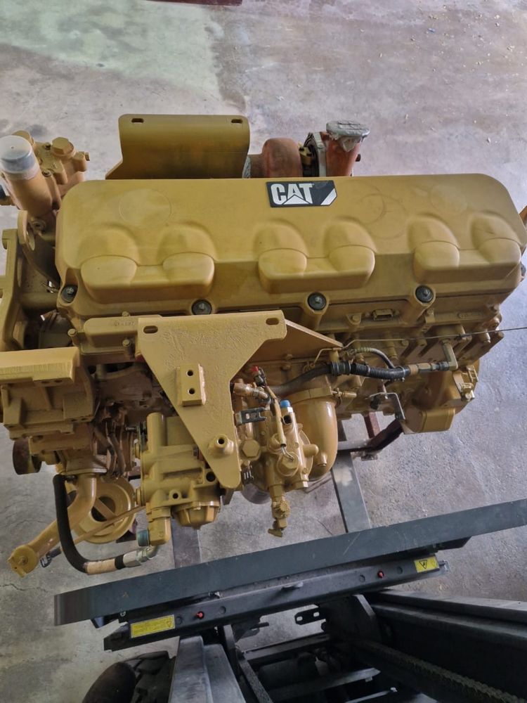 Продам двигатель CAT Caterpillar C11