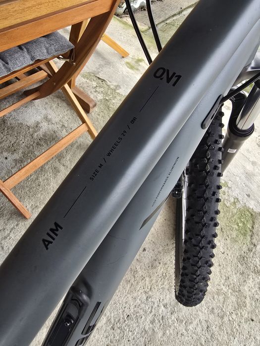 Vând bicicletă Cube Mărime M