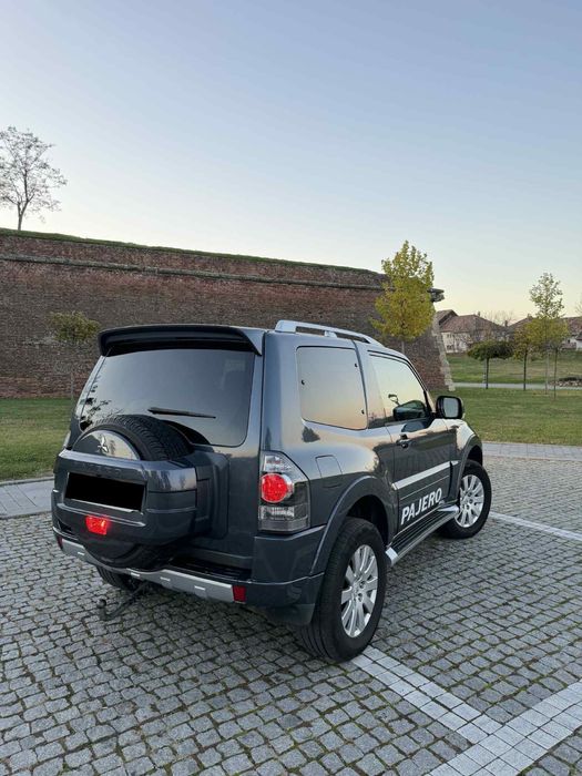 Mitsubishi Pajero import recent fara rugina absolut impecabil !!