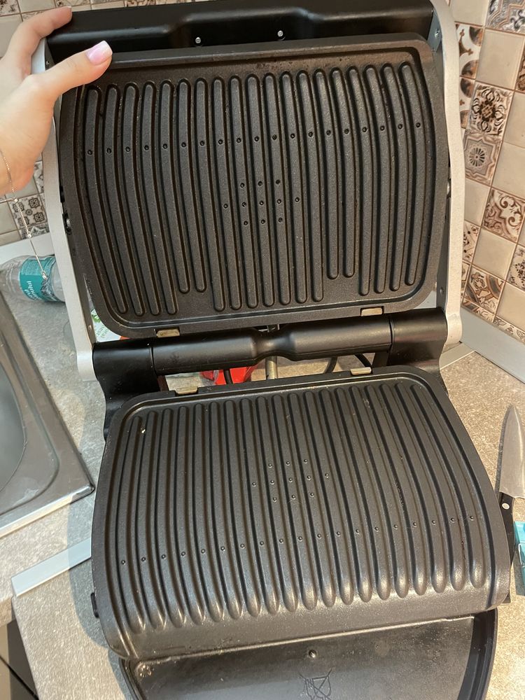 Gratar electric OptiGrill Tefal