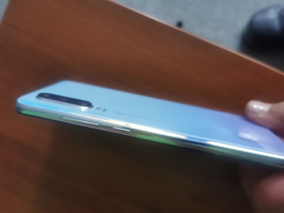 Huawei p30 работещ за части