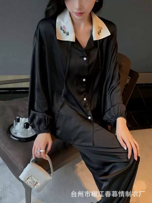 Juda chiroyli pijama