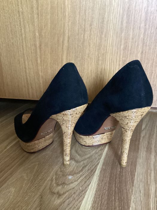 Pantofi piele întoarsă marca SCHUTZ, pentru ocazii de neuitat, 38