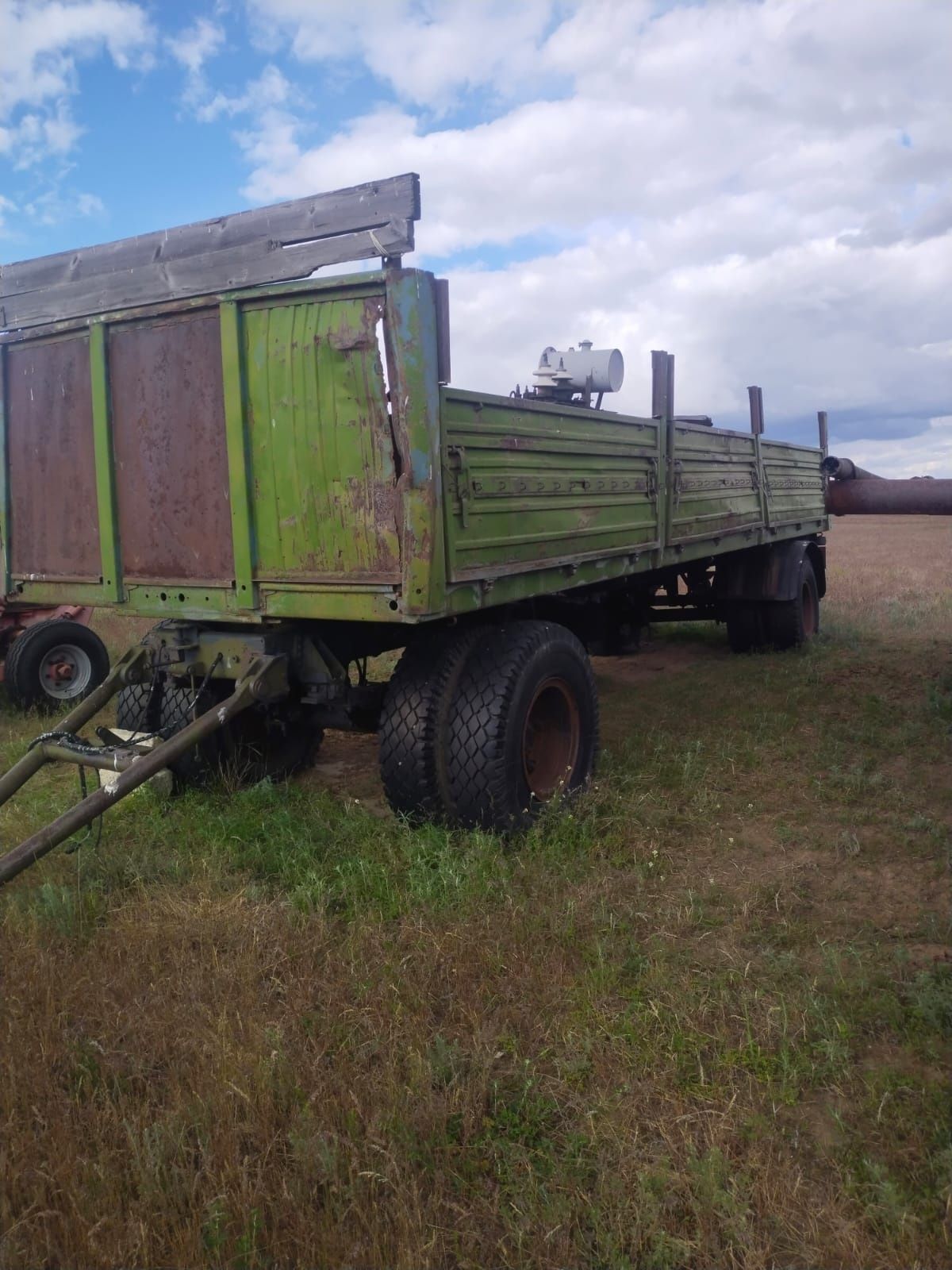 Продам прицеп МАЗ