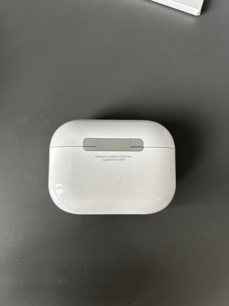 AirPods Pro (2nd generation)