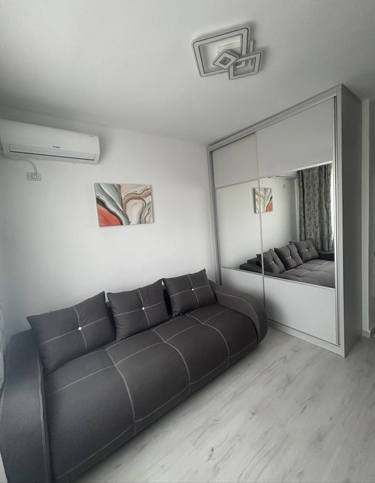 Garsoniera de inchiriat-Militari Residence
