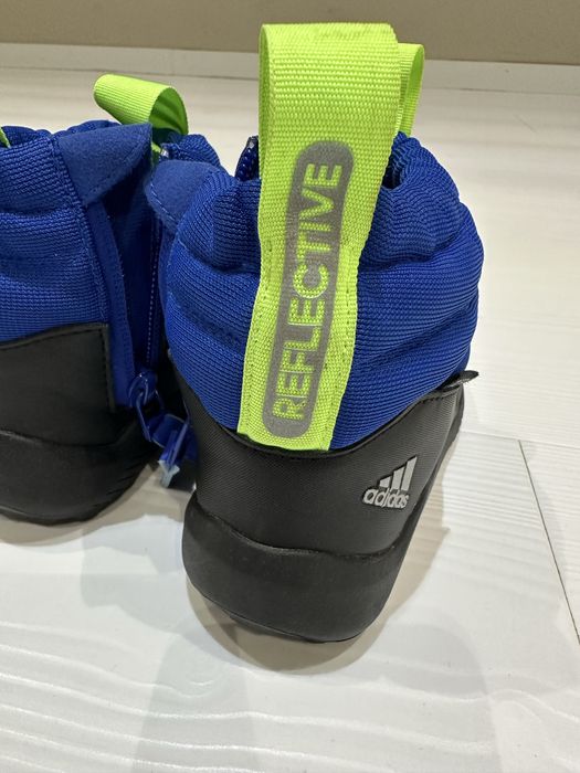 Adidas апрески(ботуши) размер 26