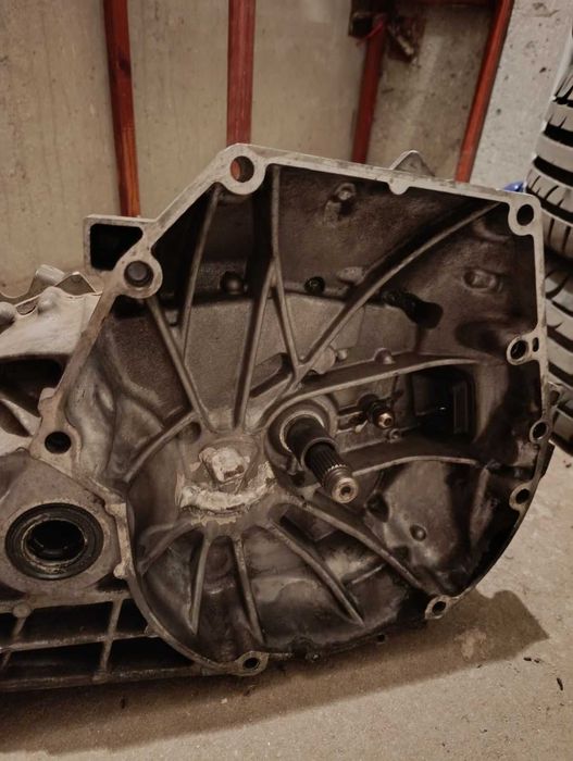 Шестстепенна ръчна скоростна кутия за Хонда CRV