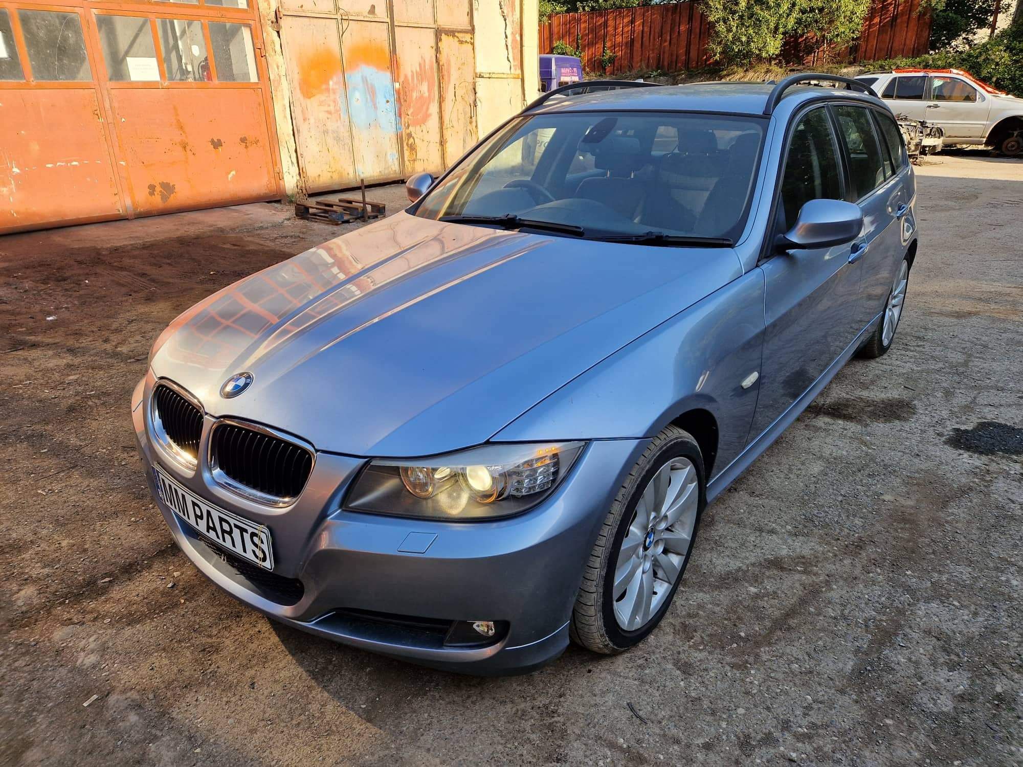 BMW E91 320i 170кс N43 Face Cic Dynamic xenon ръчка НА ЧАСТИ!