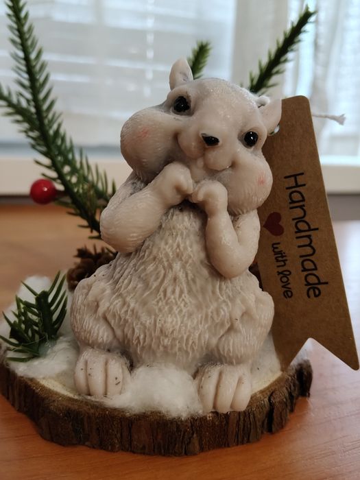 Ароматни фигури от соев восък