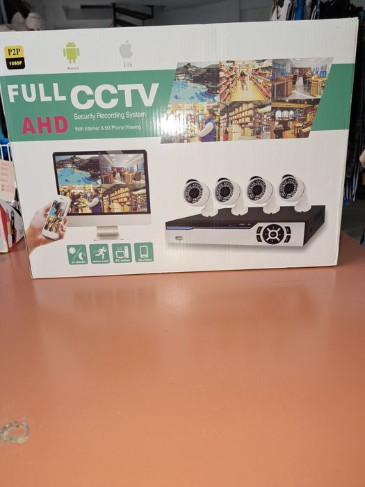 Sistem de supraveghiere HD cu 4 camere