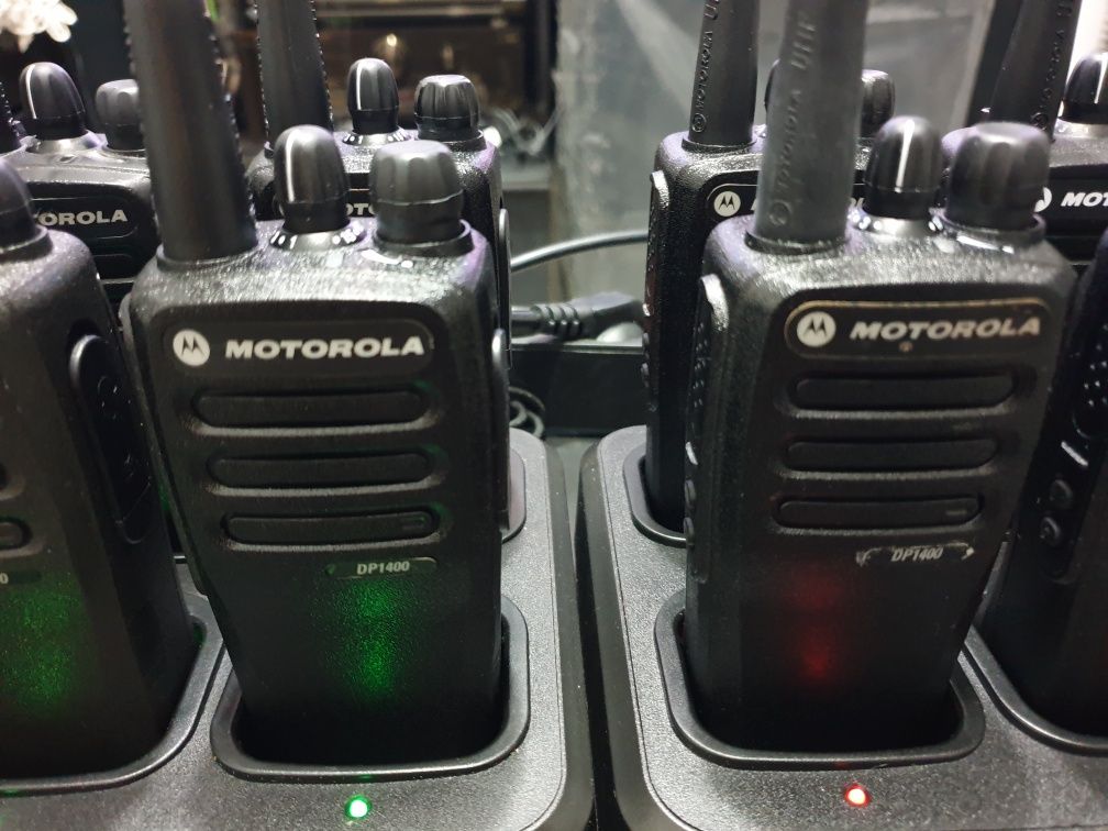 Stație profesionala Motorola DP1400 UHF