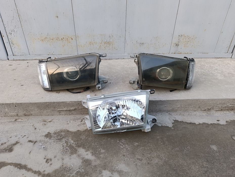 Фары и габариты на Toyota Hilux Surf 185