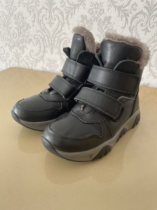 Зимние детские ботинки