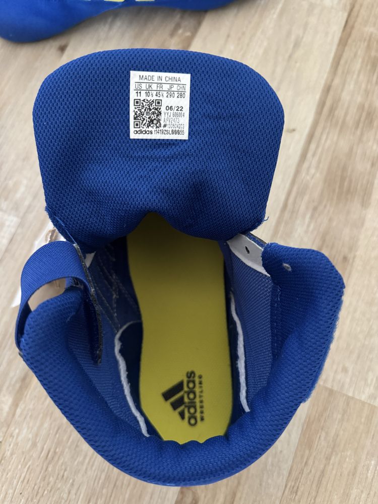 Чисто нови Борцовки Adidas