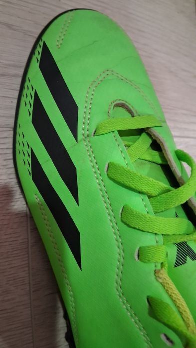 Запазени стоножки Adidas - 35 н.