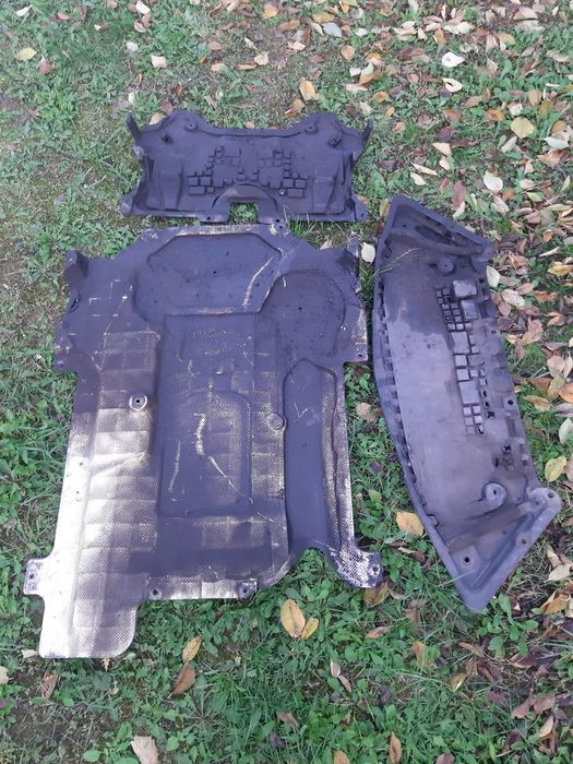 Scut scuturi motor mercedes c class w204 face lift