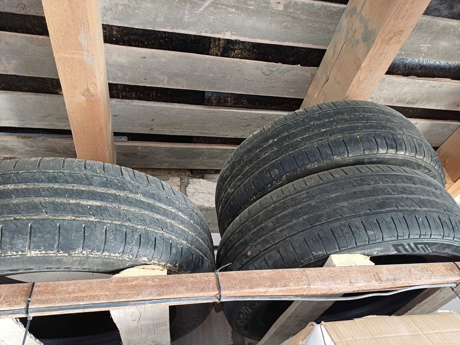 Шины 235/60R18 б/у продается