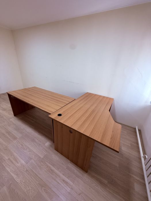 Продам офисные столы