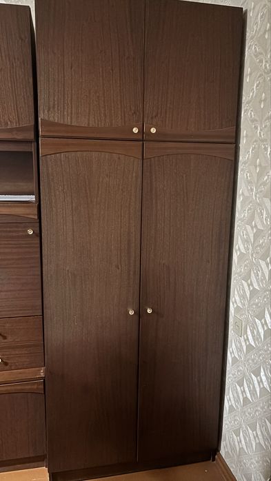 Продам старую мебель