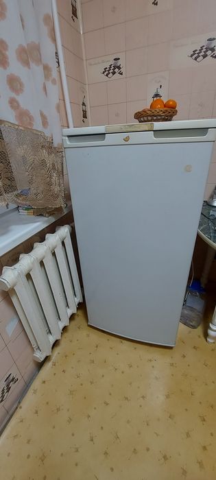 Продаю холодильник бирюса
