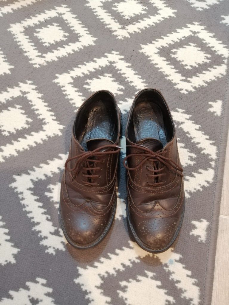 Pantofi din piele, mar. 36