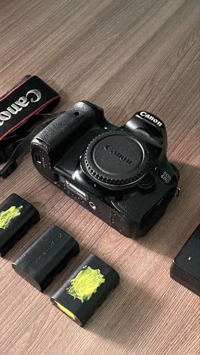 Фотоаппарат Canon 60D