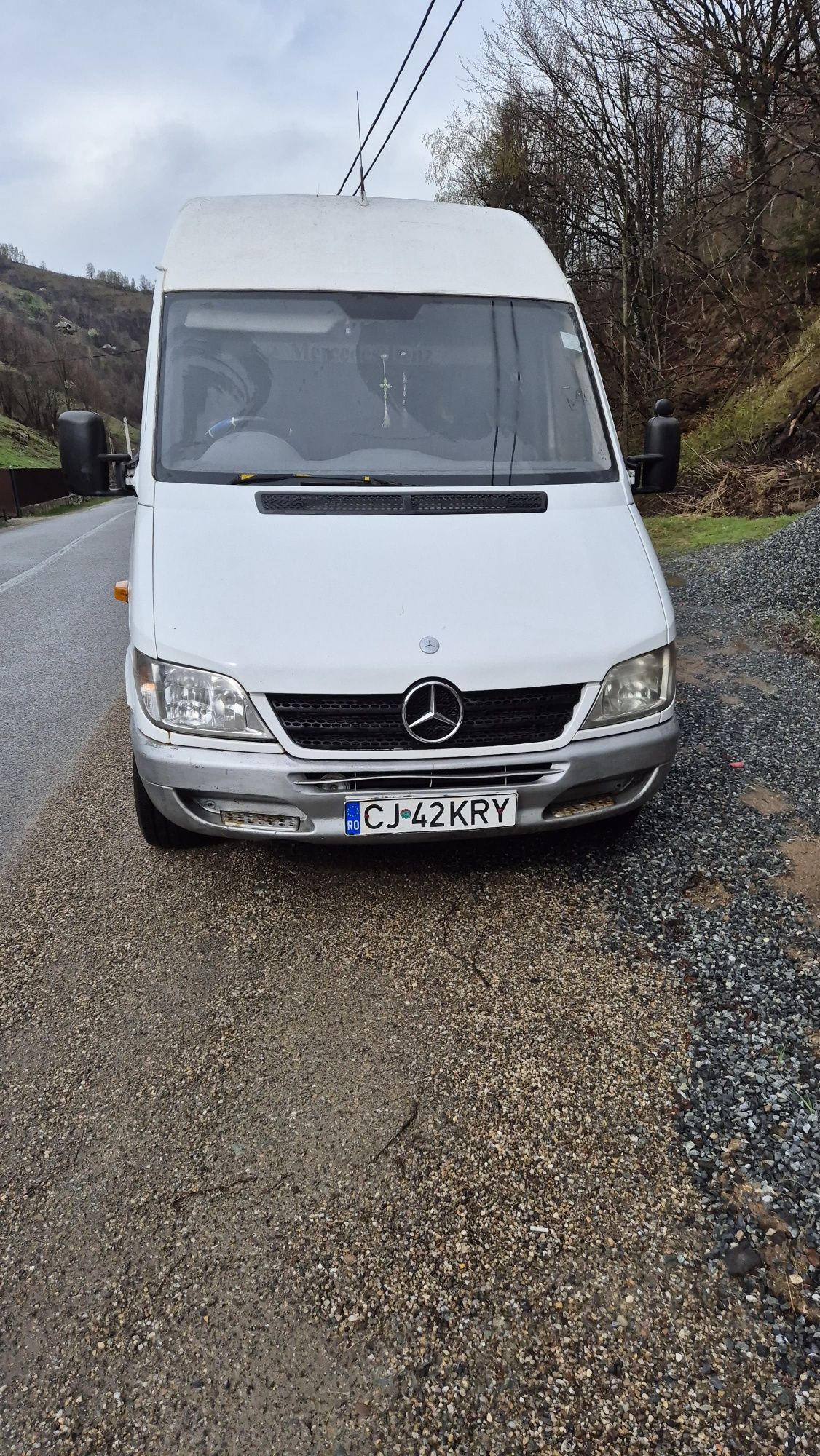 Vând Mercedes sprinter