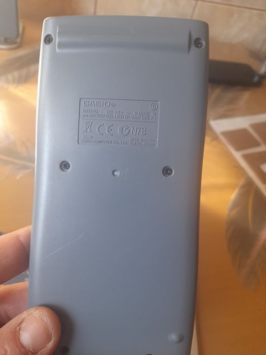 Vind calculator științific Casio fx-83 es