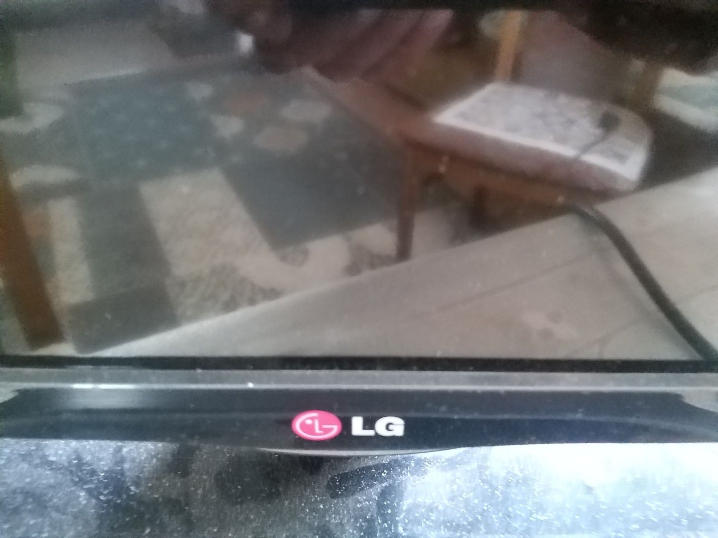 Продается телевизор LG в хорошем состоянии