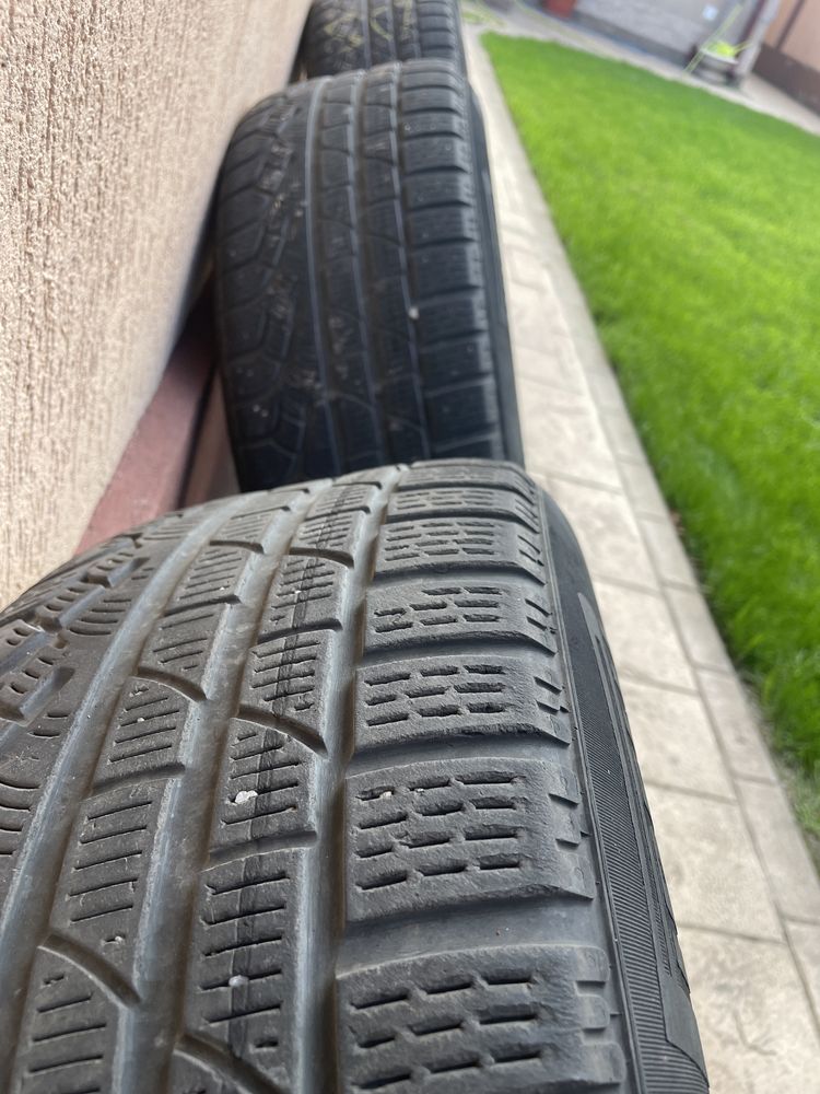 Jante BMW X3/X4 f25/f26+anvelope iarna 225-60-17 PIRELLI SOTTOZERO