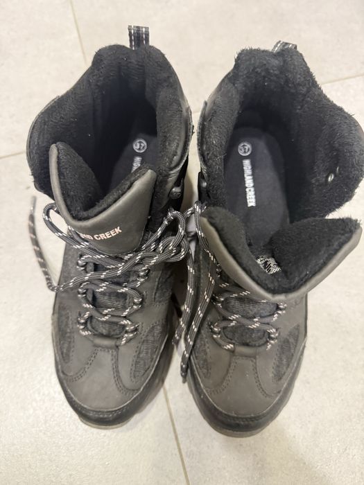 Туристически обувки