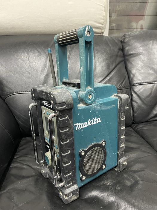 Радио makita dmr 100