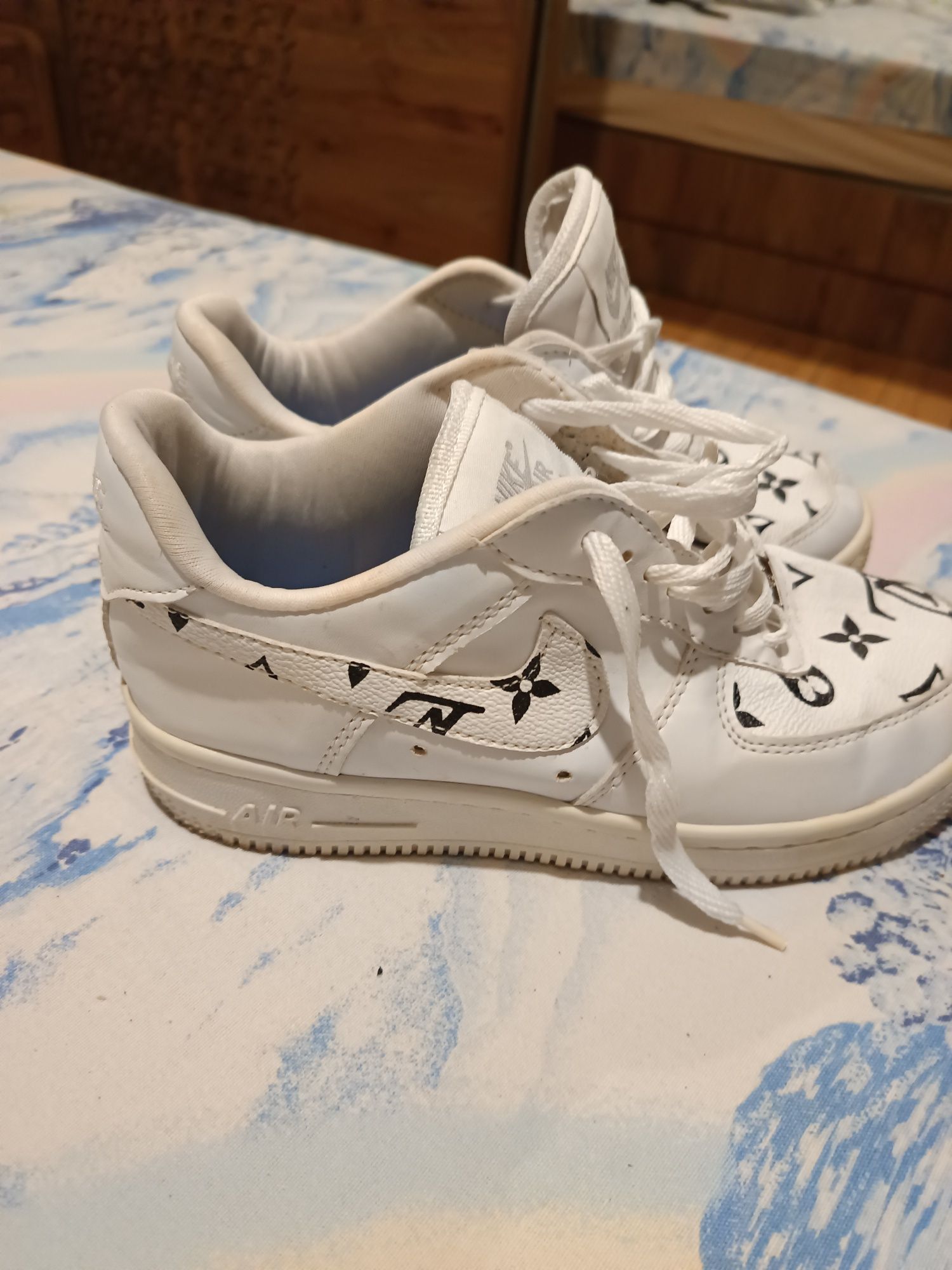 Маратонки оригинални  NIKE
