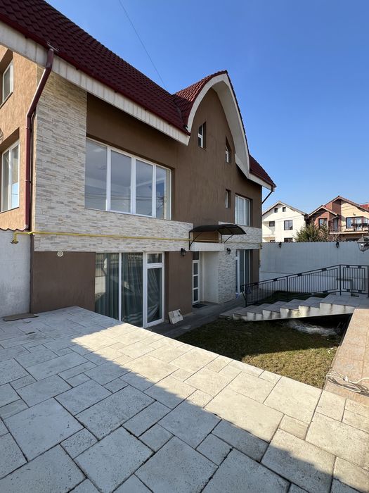 Apartamente noi Casa tip Triplex Oradea Cartierul Grigorescu