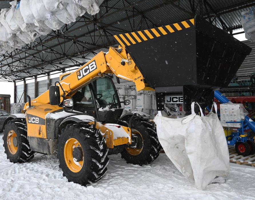 Ковш наполнитель биг бэгов КНБ-1,5 на «JCB»