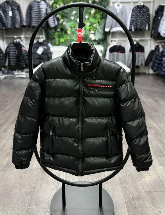 Geaca de bărbați 
S,M, L XL, XXL