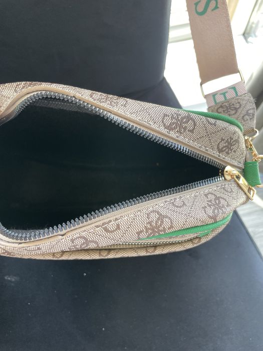 Чанти Guess