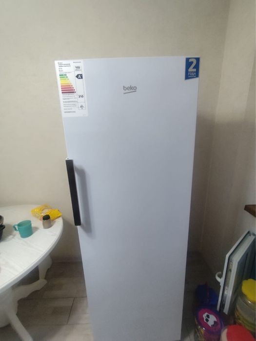 Морозильник 310 литров