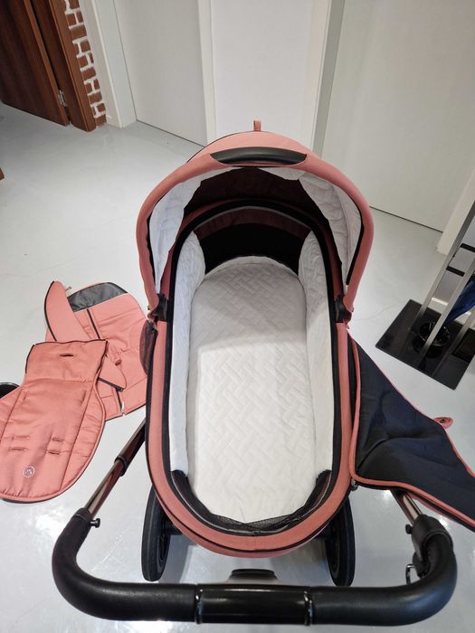 Бебешка детска количка 2 в 1 Muuvo Quick 3.0