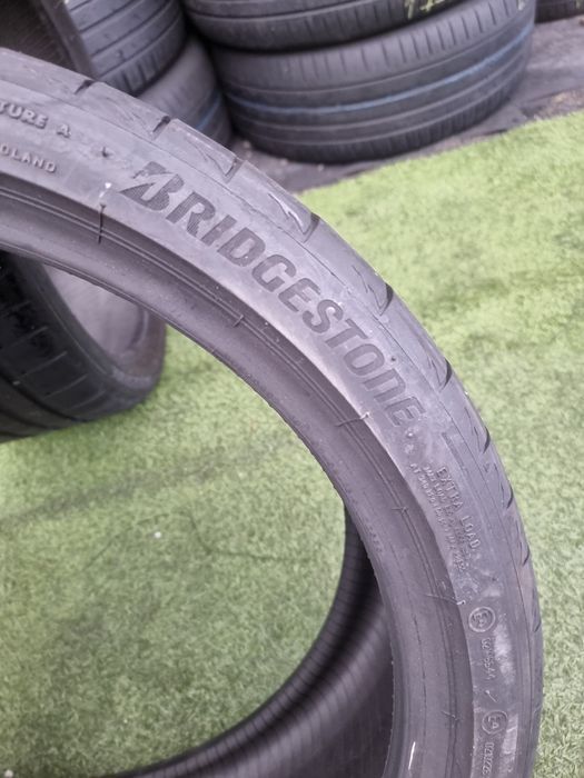 235.35.19 2xBridgestone