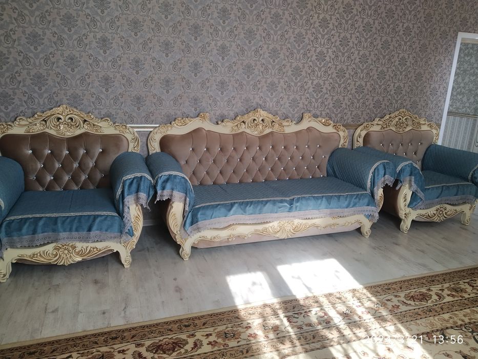 Продам диван 2+1+1