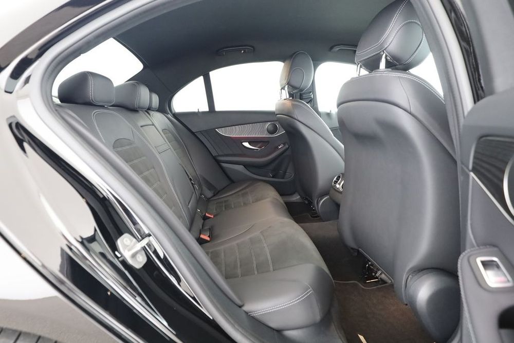 Mercedes-Benz C300e AMG Line 4MATIC - Garantie Mercedes