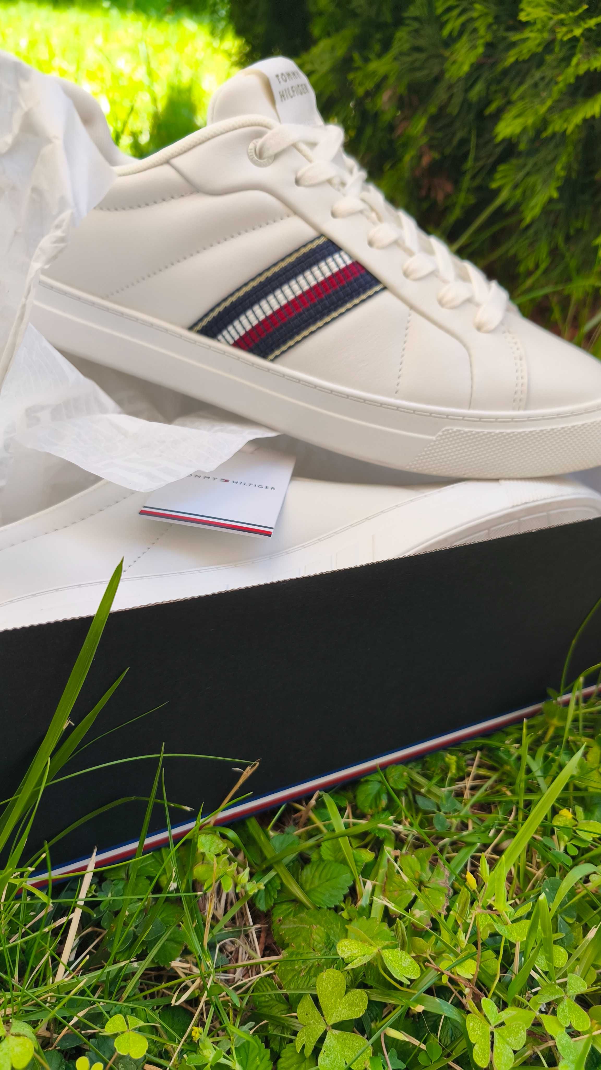 Кецове Tommy Hilfiger