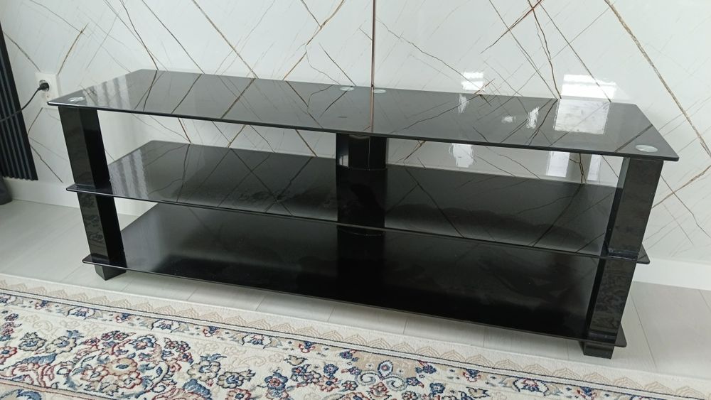 Подставка для телевизора