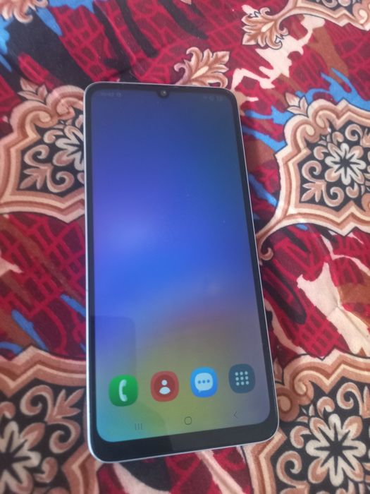 Срочно телефон сатылады самсунг А05