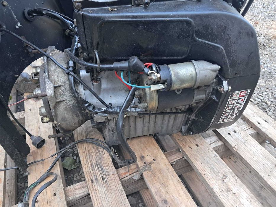 motor Ruggerini cu 2 cilindri