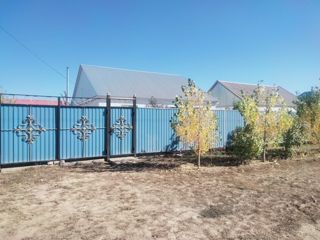 Частный дом в поселке Зачаганск